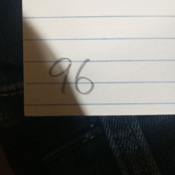 LUCKY BRAND JEANS AVA CROP SZ 6/28 MID RISE COTTON BLEND BLUE WITH GREAT WASH. - Picture 9 of 9